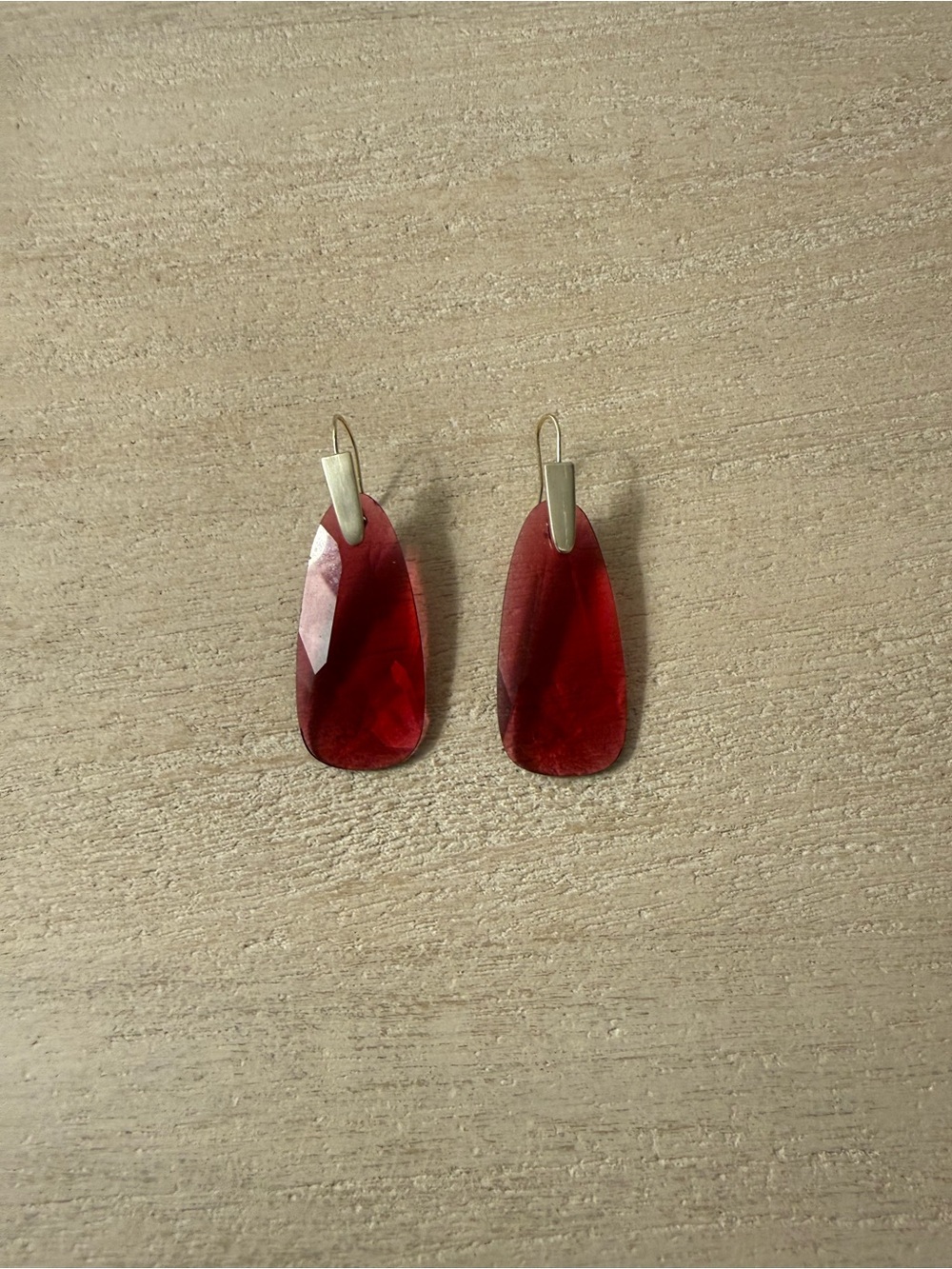 Kendra Scott Red Faceted Teardrop Dangle Earrings
